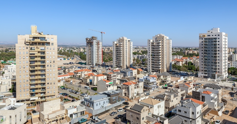 רוצים לקנות דירה באזור מתחדש? אל תעשו את זה לבד!
